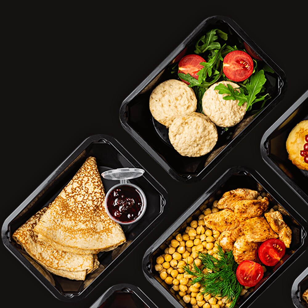 Готовые домашние блюда MARTIFOOD в контейнерах: блины, сырники, курица с нутом, салат